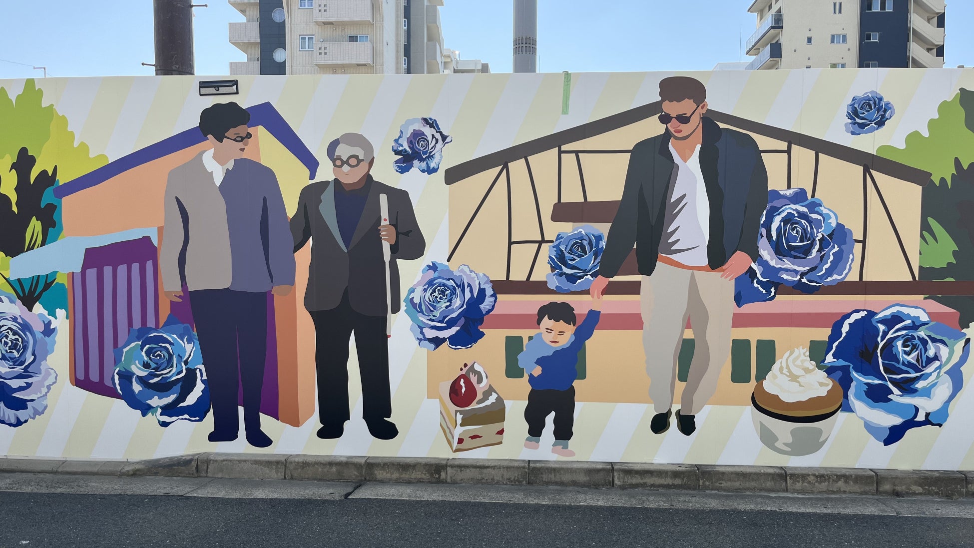 仮囲いアートを仕掛ける『fence&art（フェンスアンドアート）』が関西初上陸。野村不動産「プラウド茨木双葉町」の建設中の仮囲いに、「気高く、美しく。」の願いを込めた青いバラのモチーフのアートを制作のサブ画像9